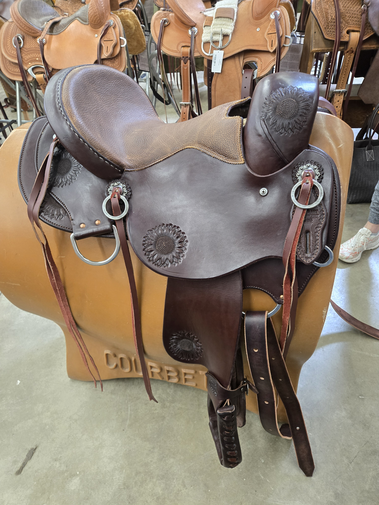 Endurance Saddle 14"