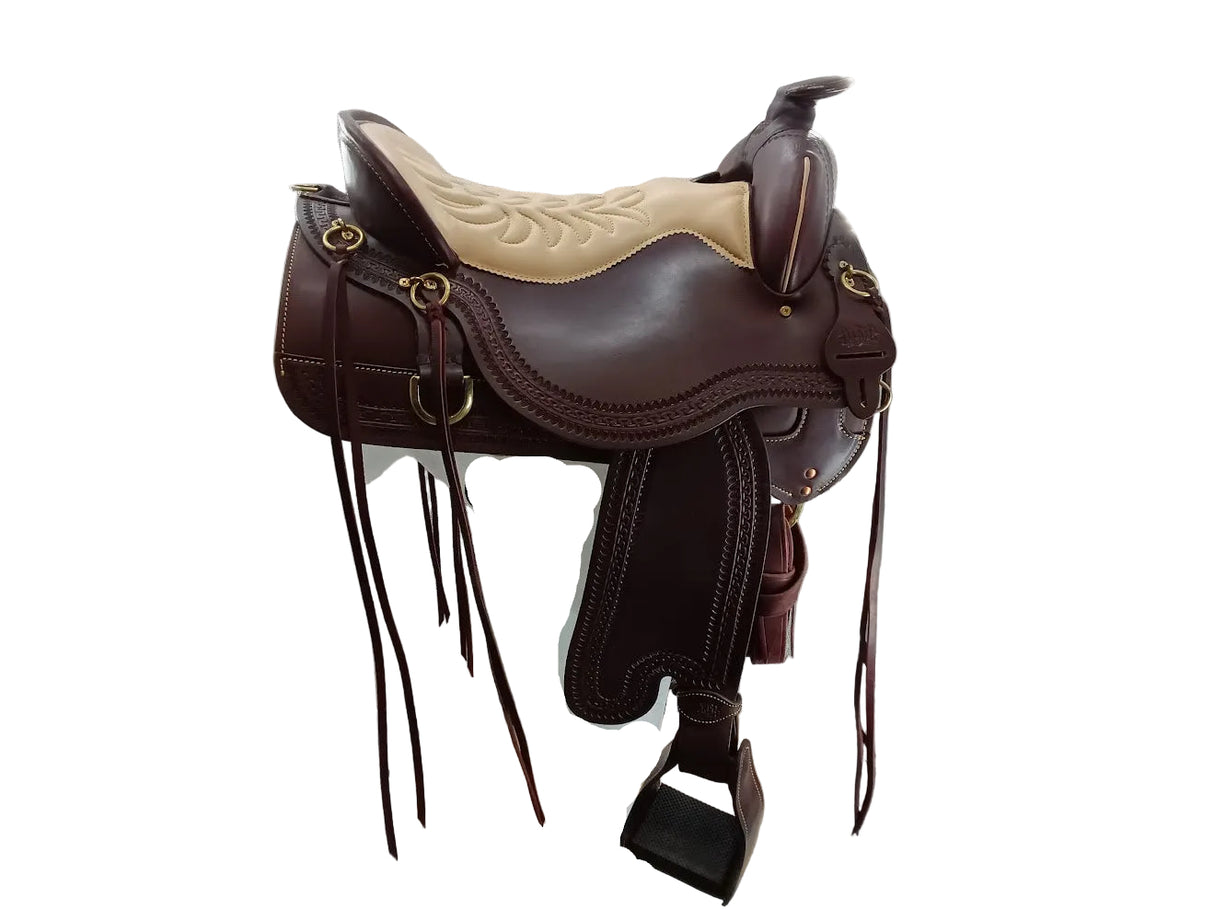 Tucker Cheyenne Heritage 17.5"