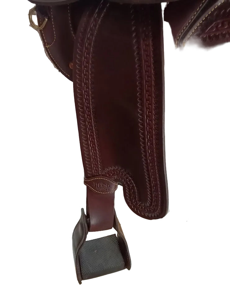 Tucker Cheyenne Heritage 17.5"