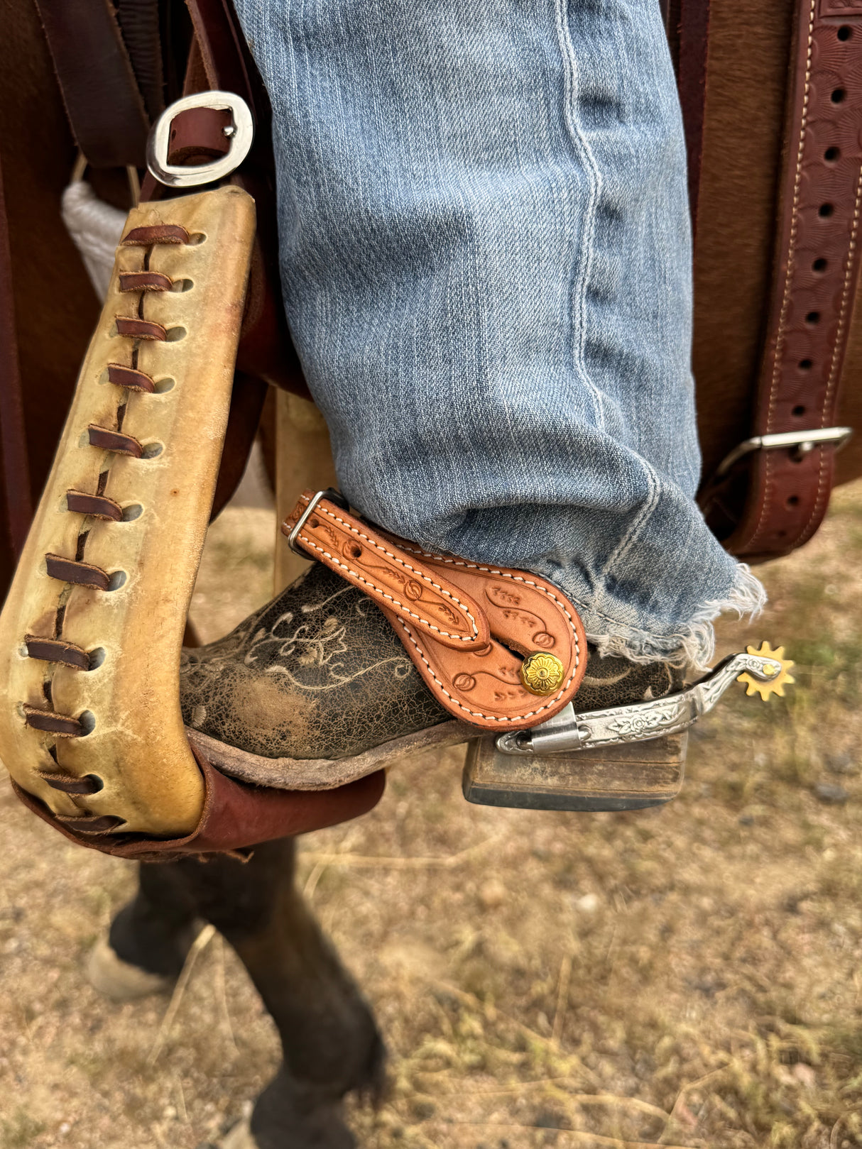 Tooled Spur Strap