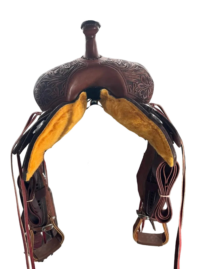 Studded Barrel Saddle 13"