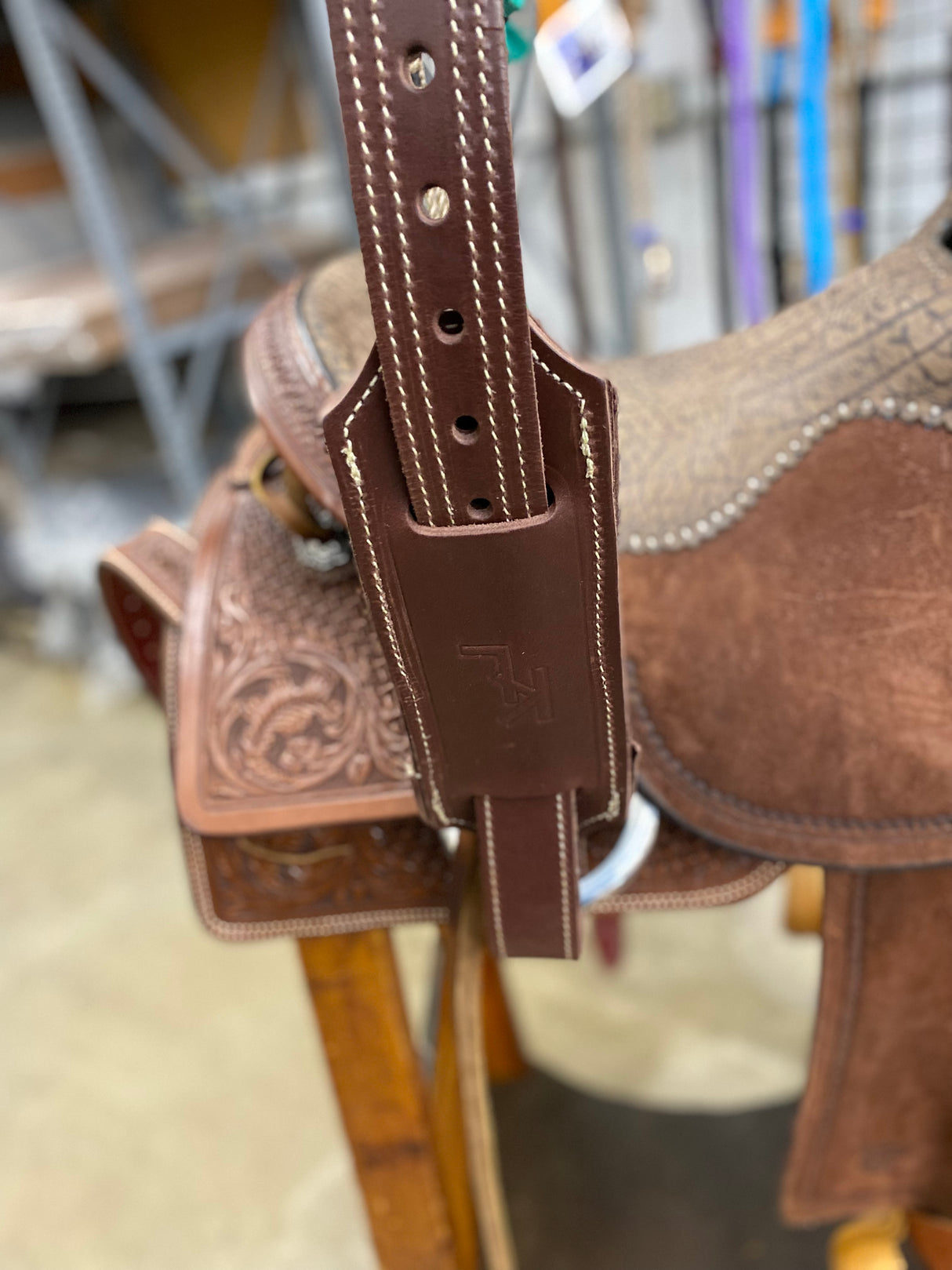 Dark Brown Long Gun Flank Scabbard