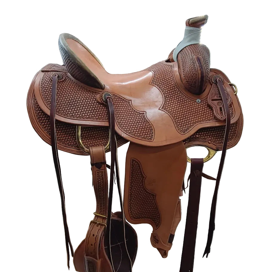 Black Hills Mahogany 16"