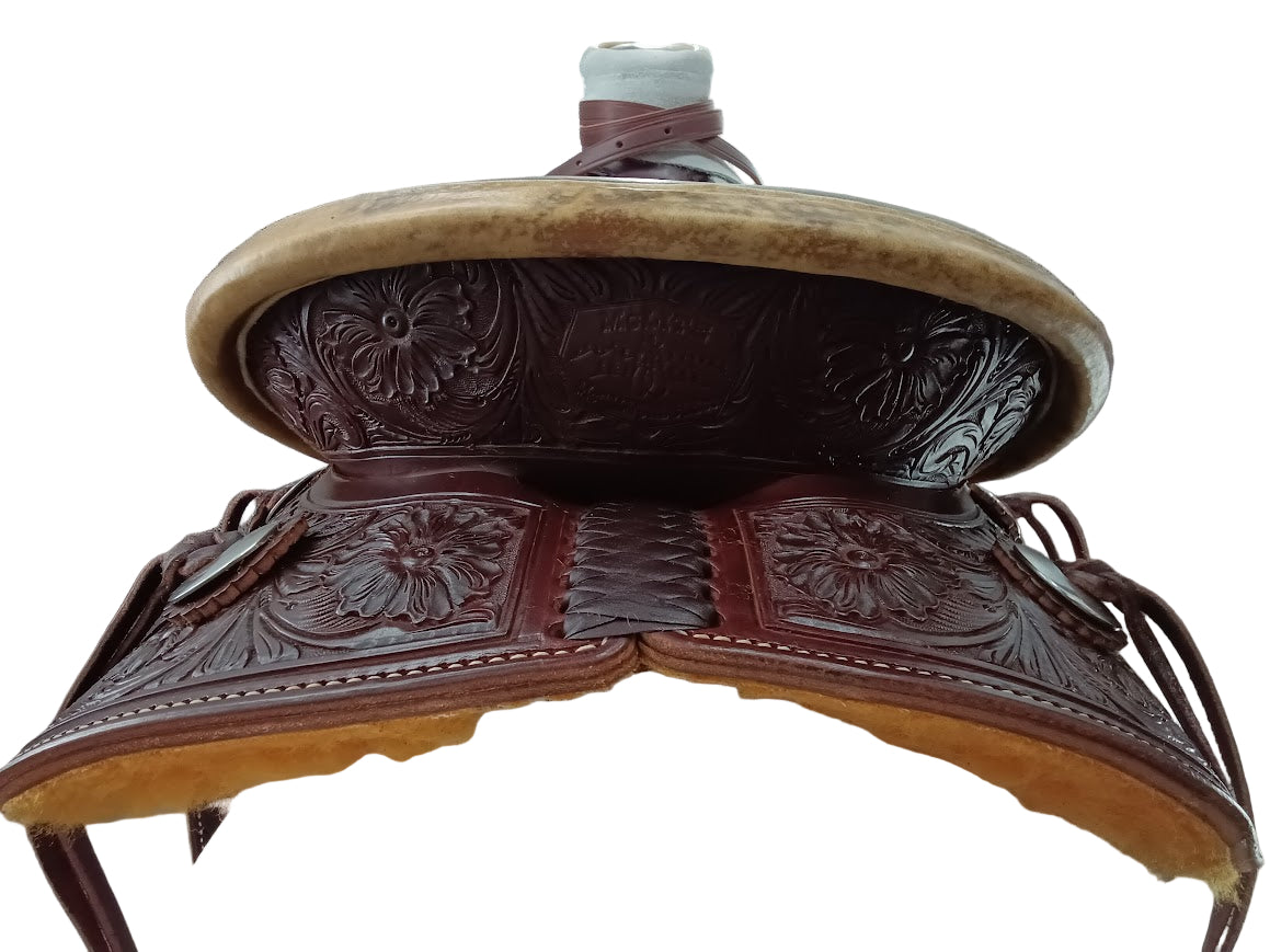 western saddle cantle