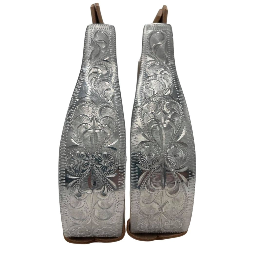 Estribos de exhibición Visalia de aluminio grabado