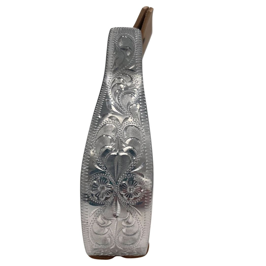 Estribos de exhibición Visalia de aluminio grabado